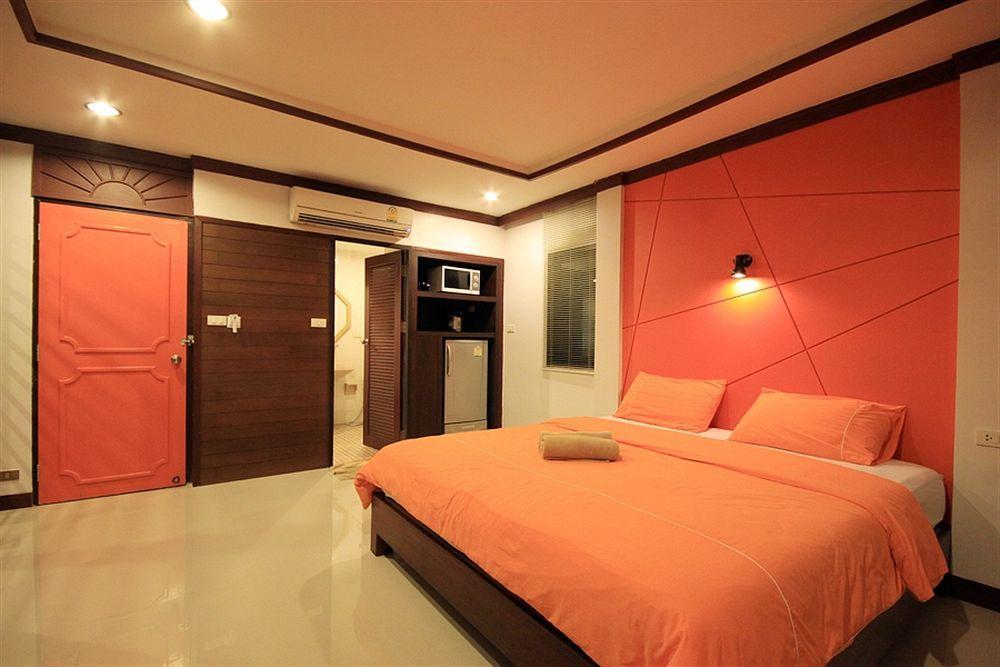 The Palm Delight Lodge Jomtien Beach Esterno foto