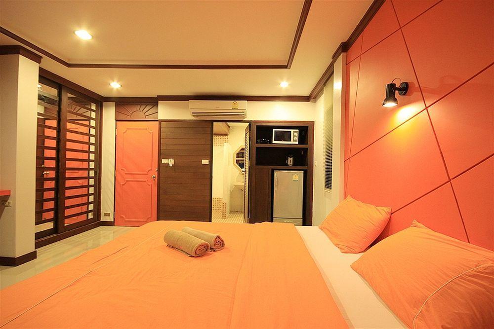 The Palm Delight Lodge Jomtien Beach Esterno foto