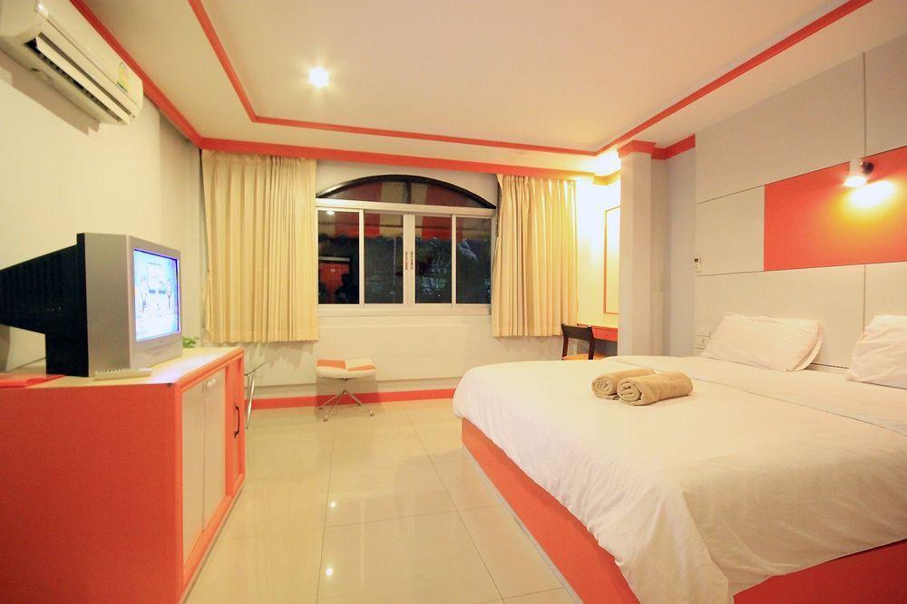 The Palm Delight Lodge Jomtien Beach Esterno foto
