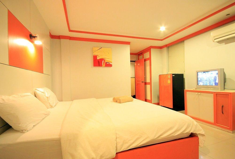 The Palm Delight Lodge Jomtien Beach Esterno foto