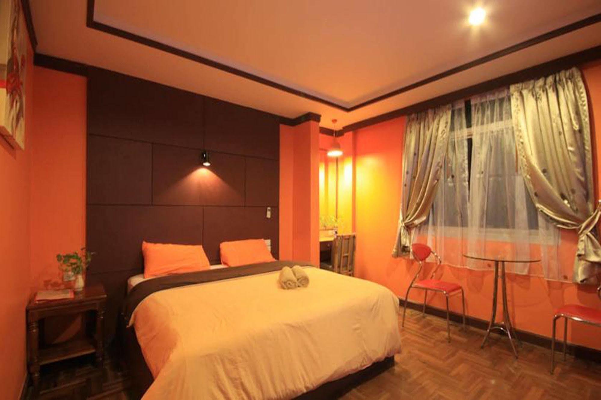 The Palm Delight Lodge Jomtien Beach Esterno foto