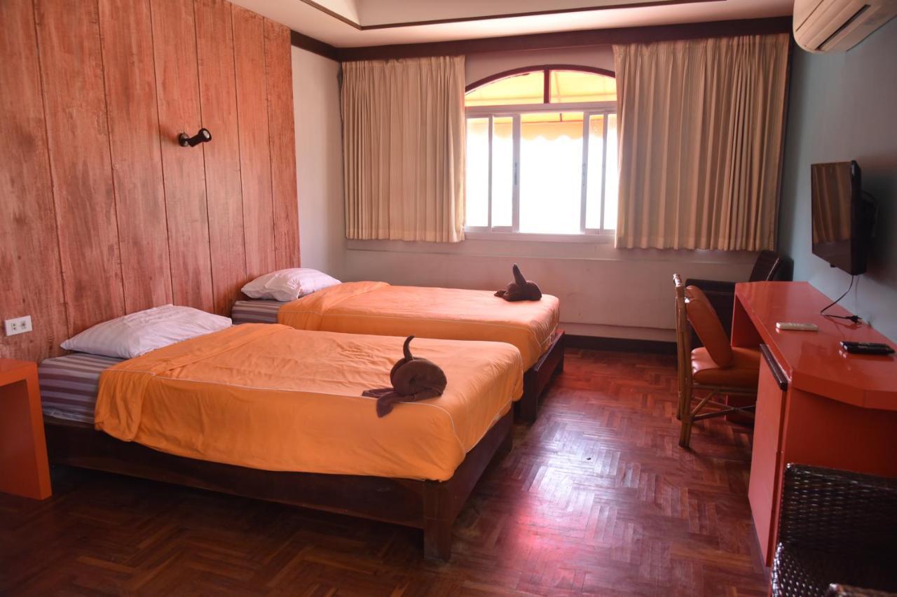 The Palm Delight Lodge Jomtien Beach Esterno foto