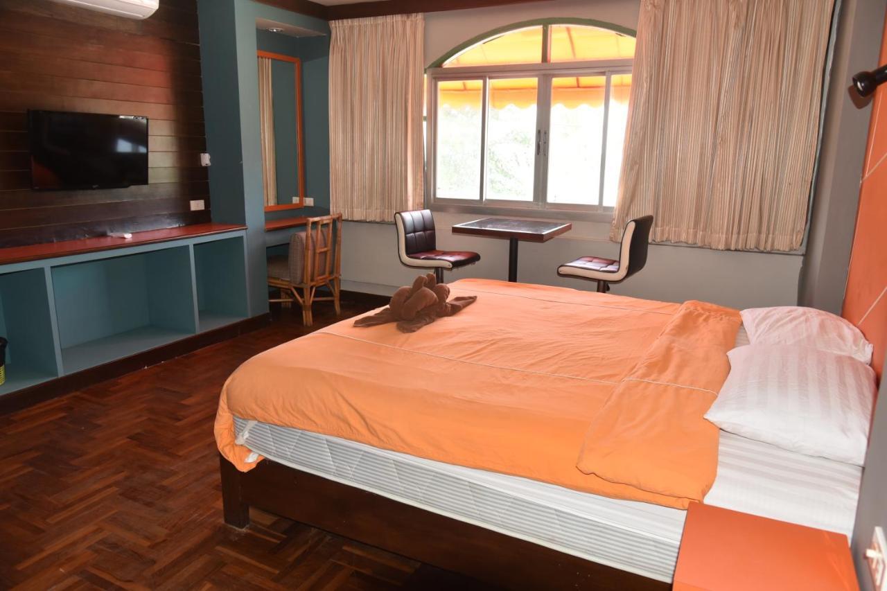 The Palm Delight Lodge Jomtien Beach Esterno foto